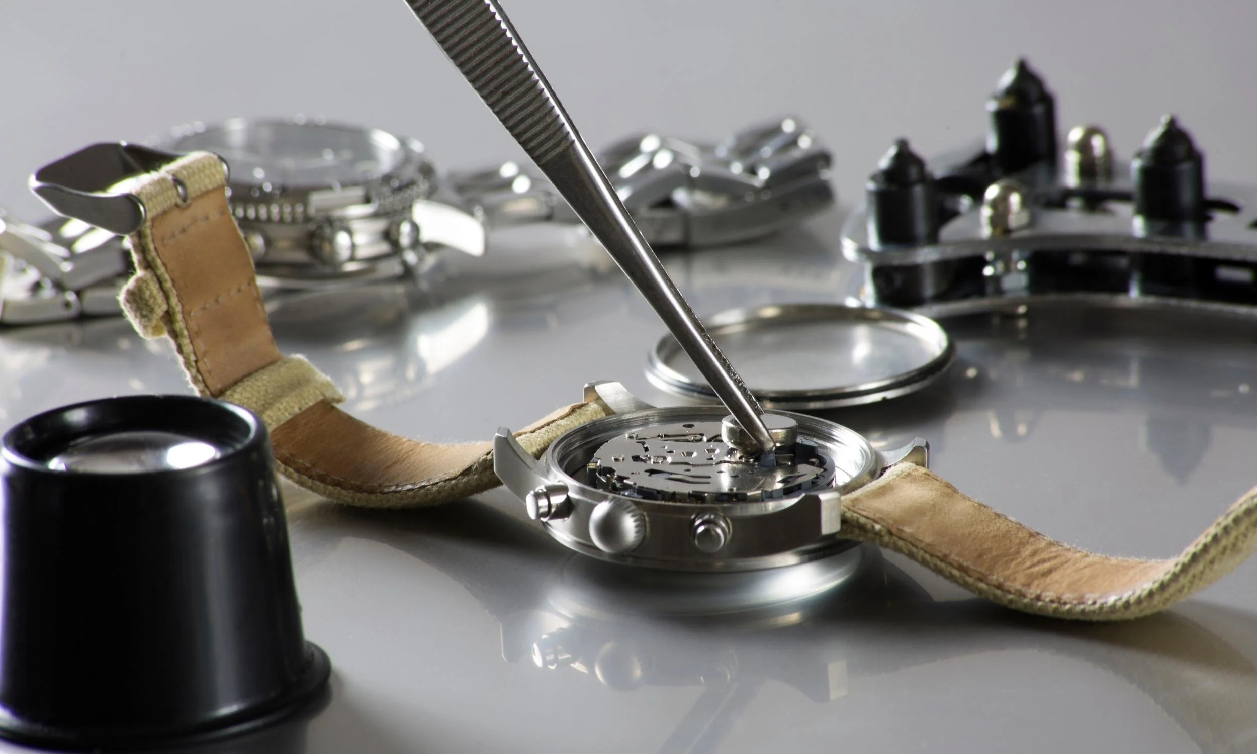 Quartz Watch Service